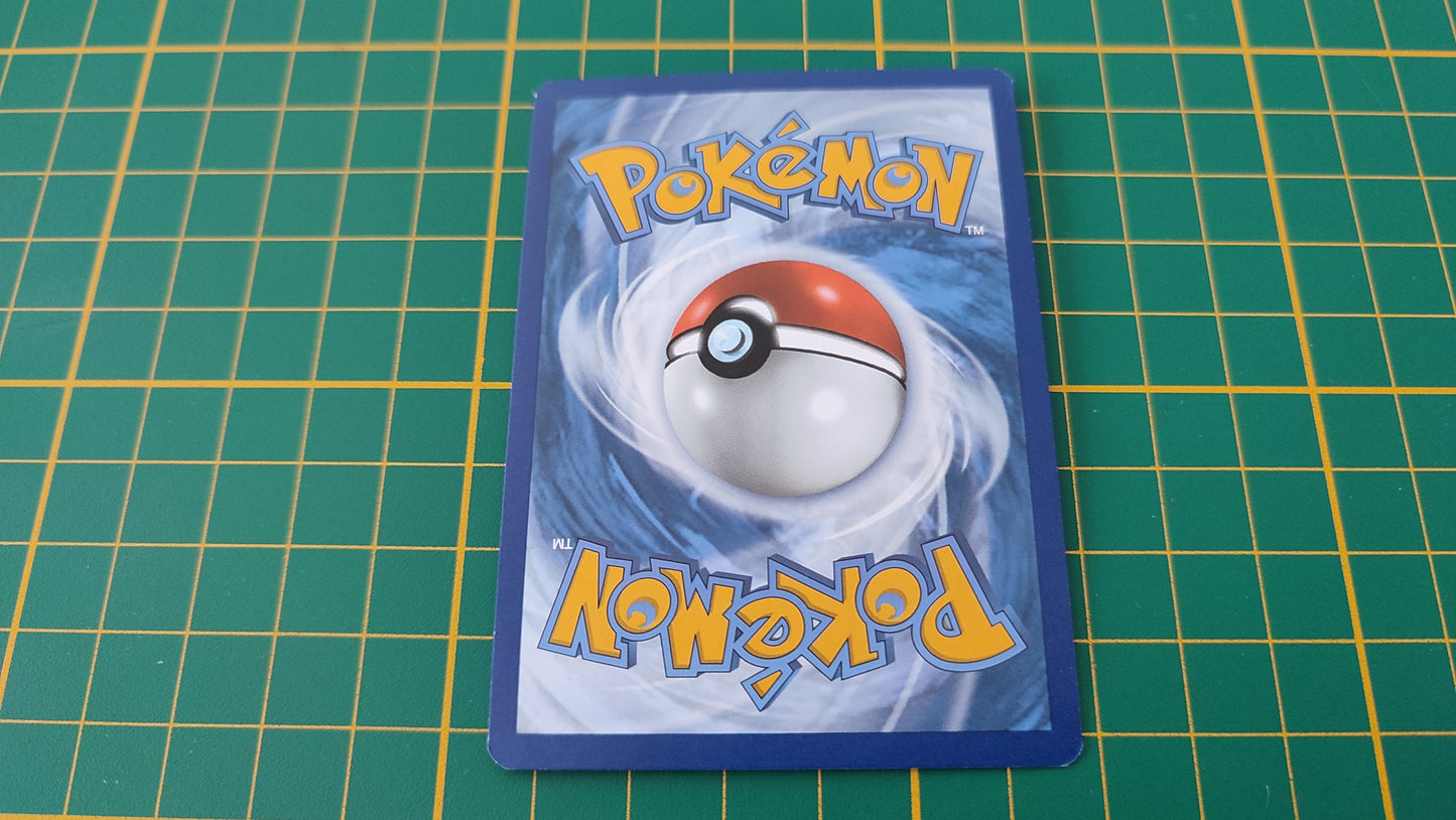 020/025 Carte Pokémon Dialga rare holographique Epée et Bouclier EB07.5 Célébration #B10