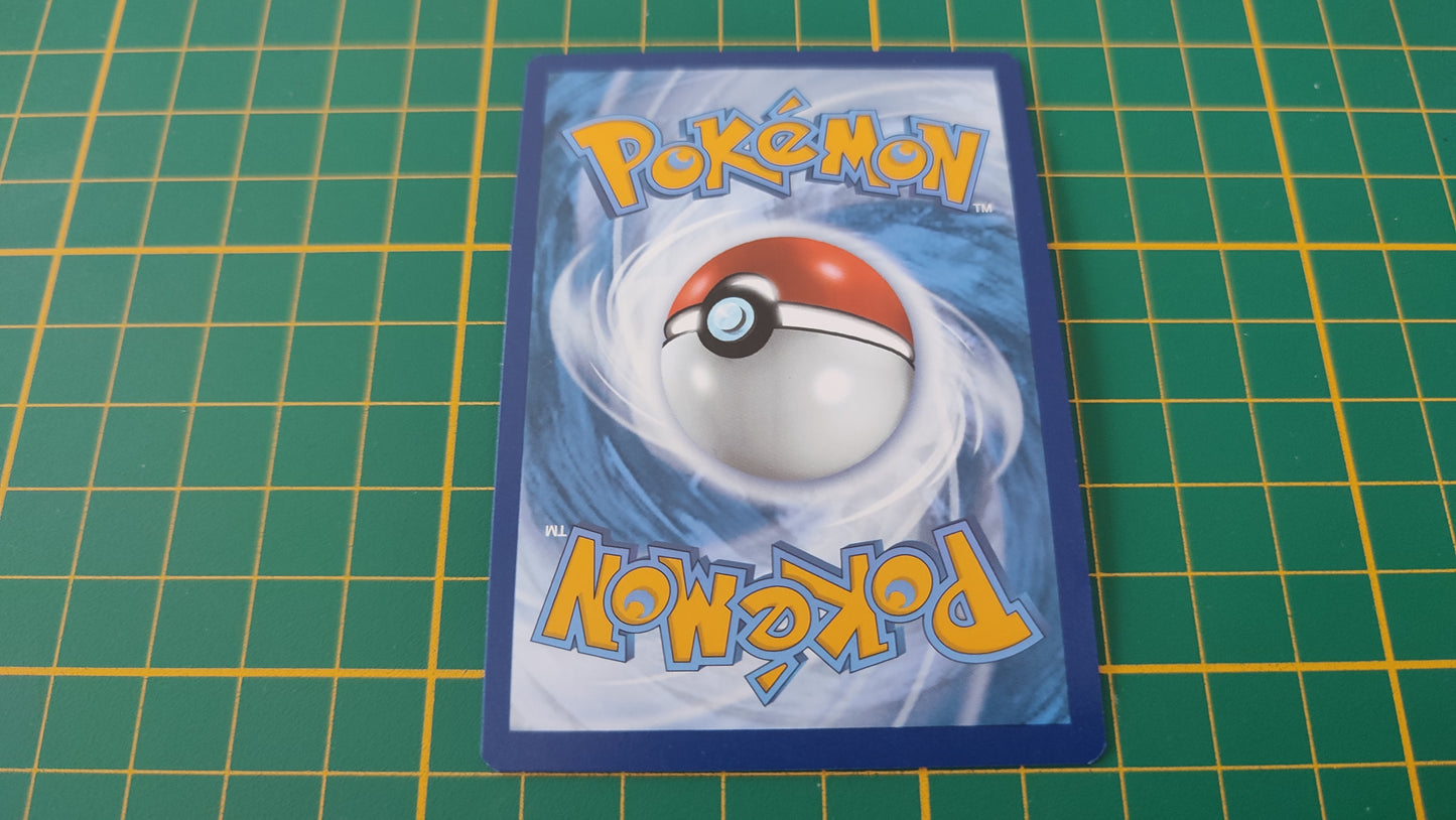 032/203 Carte Pokémon Nénupiot commune reverse Epée et Bouclier EB07 Evolution Céleste #B10