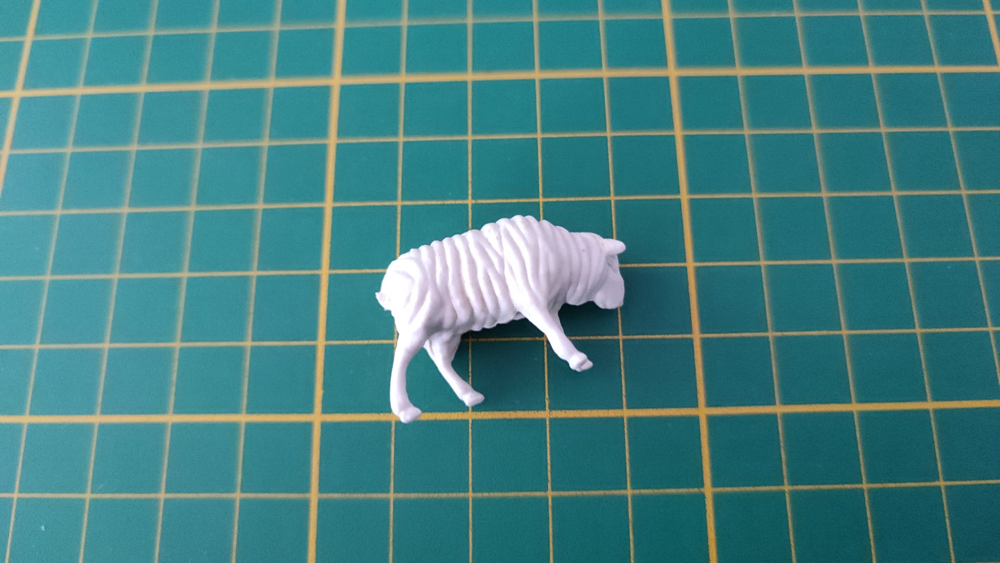 Animal figurine mouton dans l'état #C51-41