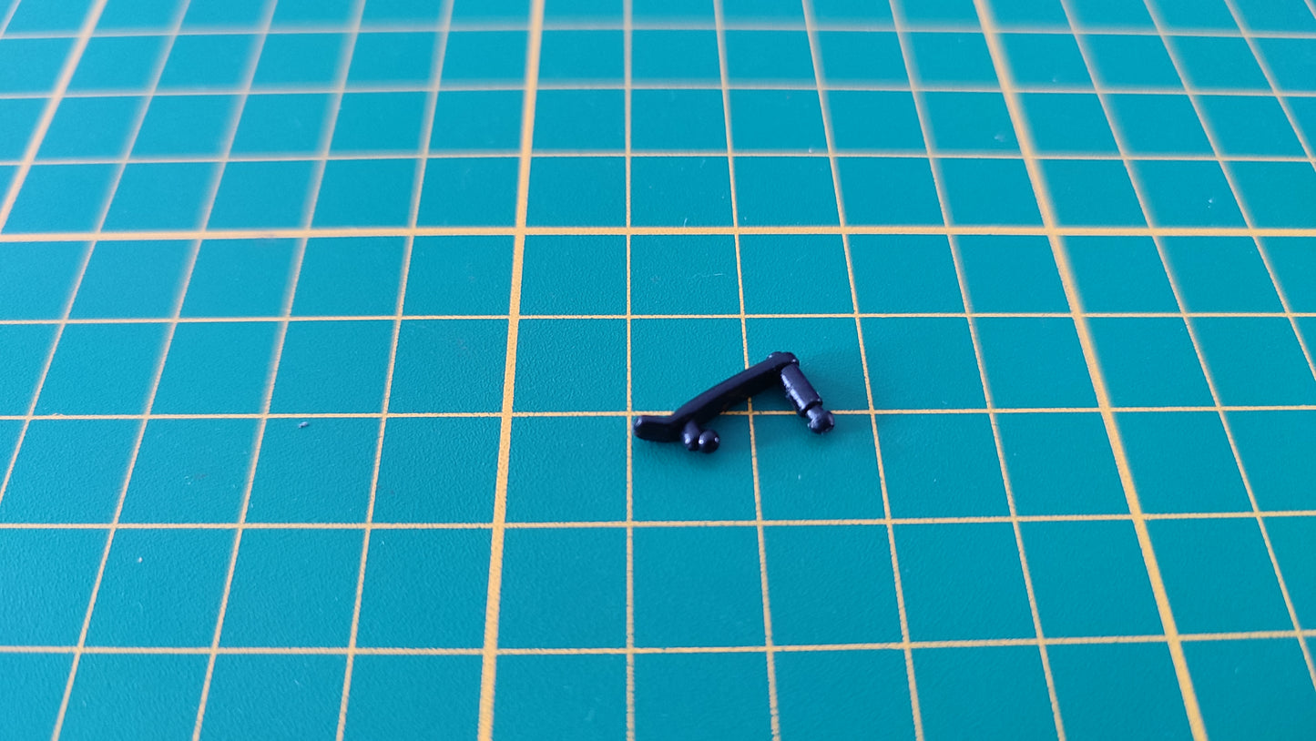 Attache capot pièce détachée miniature Bburago Burago Jaguar type E 1961 1/18 1/18e 1/18ème #B88