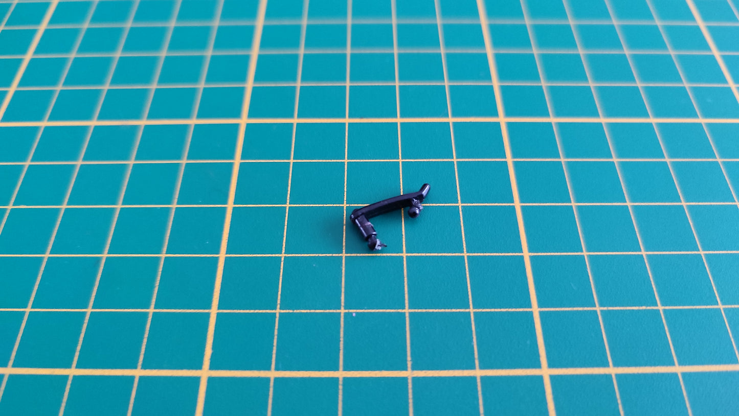 Attache capot pièce détachée miniature Bburago Burago Jaguar type E 1961 1/18 1/18e 1/18ème #C35