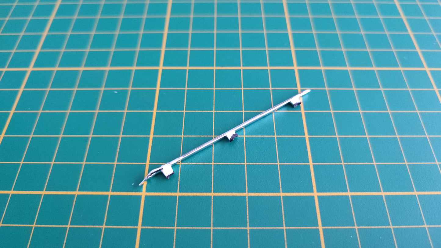 Baguette capot avant pièce détachée miniature 1/18 Solido Citroën traction type 11 B 1938 #C27