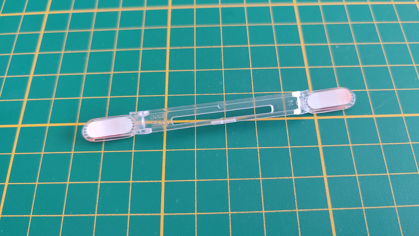 Baguette feux arrière pièce détachée miniature Burago Bburago Bugatti EB110 1991 1/18 1/18e 1/18ème #C58