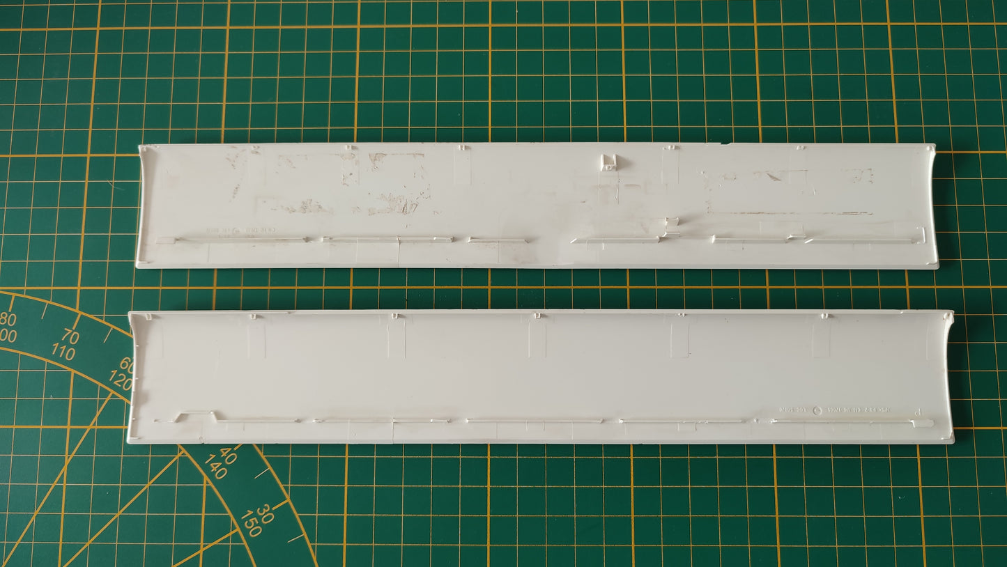 Baguette plasturgie blanche (crochets cassés) pièce détachée console de jeux Sony Playstation 3 PS3 SLIM CECH-4204A #C98