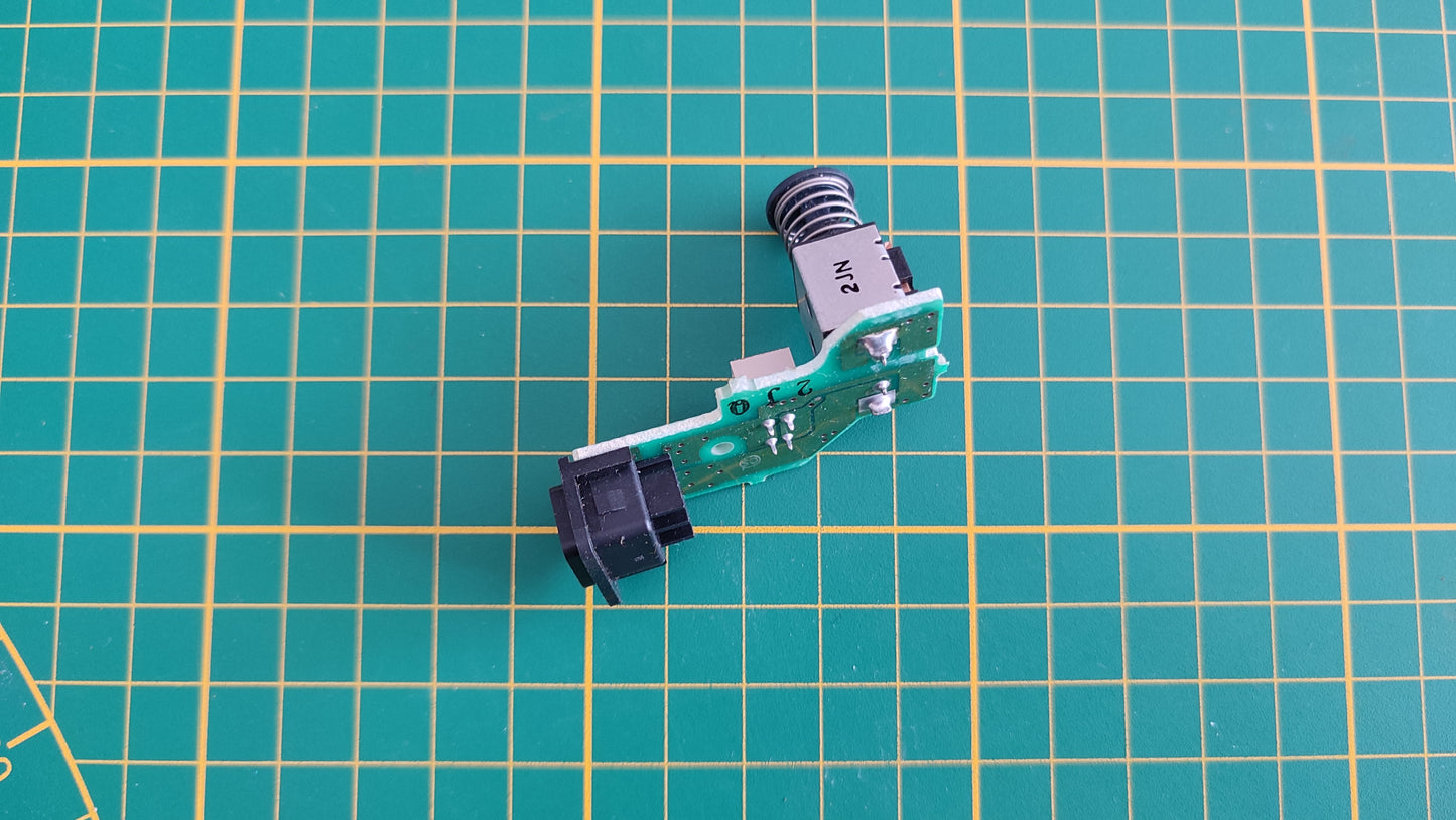 Bouton on/off DOL-PWR-01 pièce détachée console de jeux Nintendo Gamecube DOL-001 (EUR) #C20