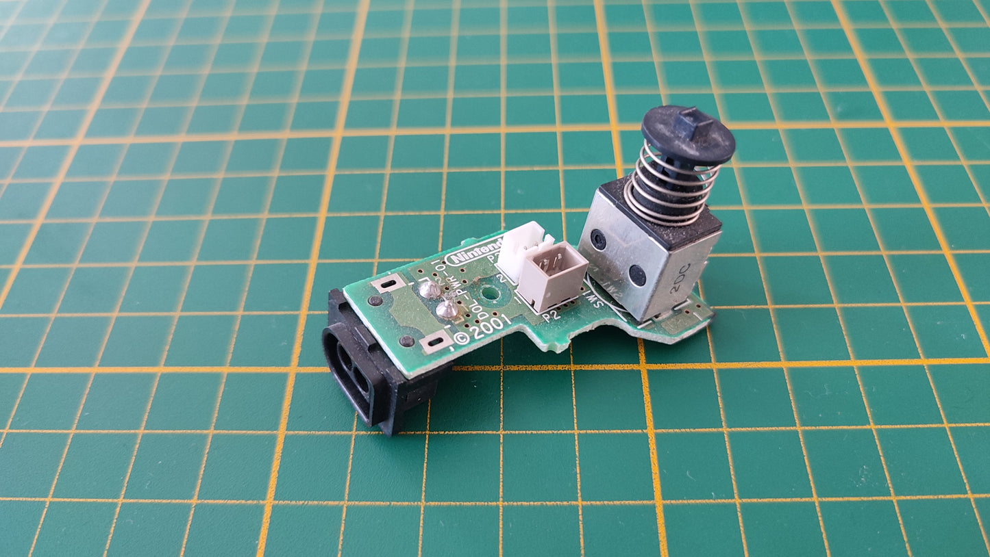 Bouton on/off DOL-PWR-01 pièce détachée console de jeux Nintendo Gamecube DOL-001 (EUR) #E01