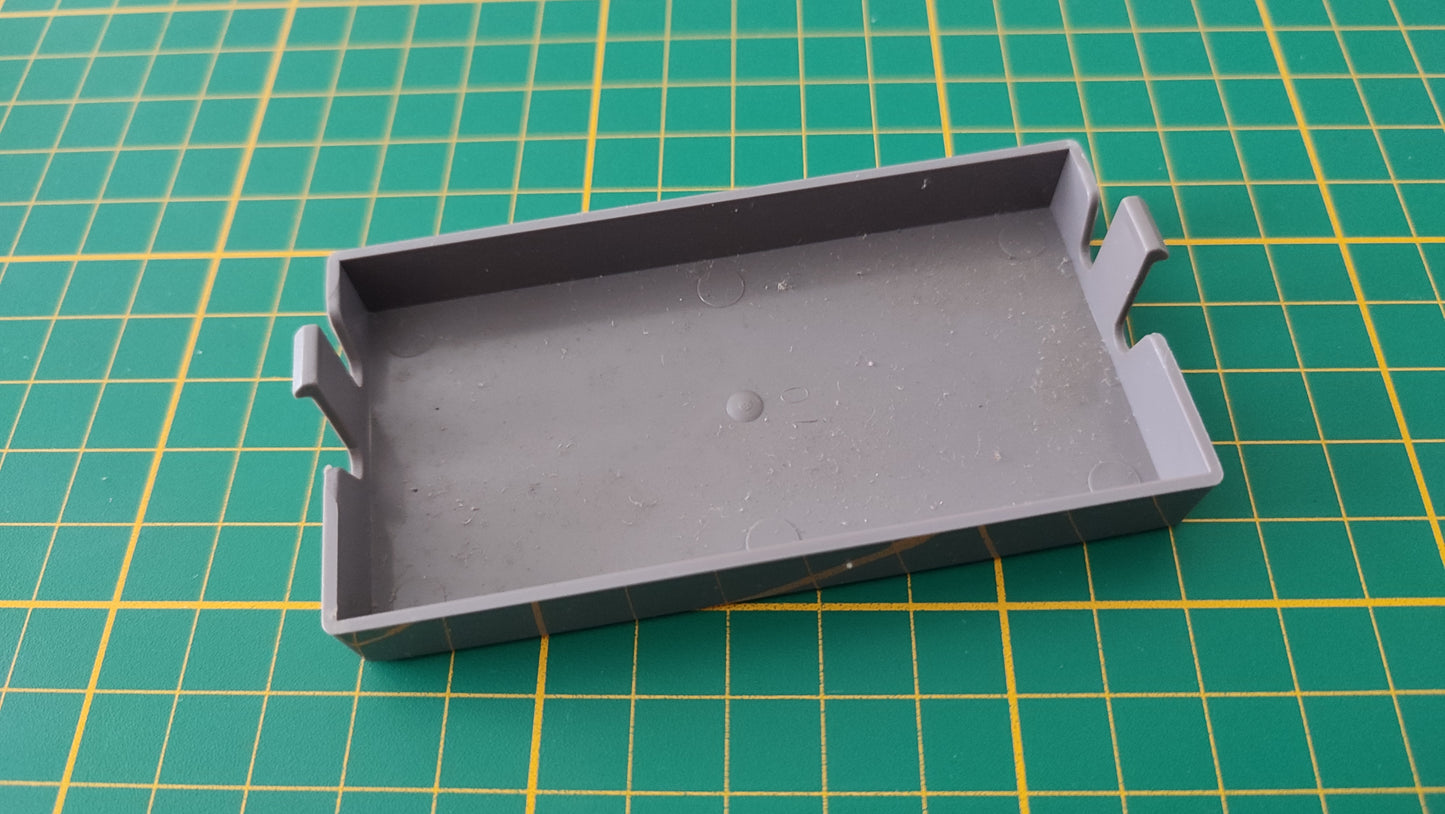 Cache plasturgie inférieur pièce détachée console de jeux Nintendo Nes NESE-001 FRA #C57