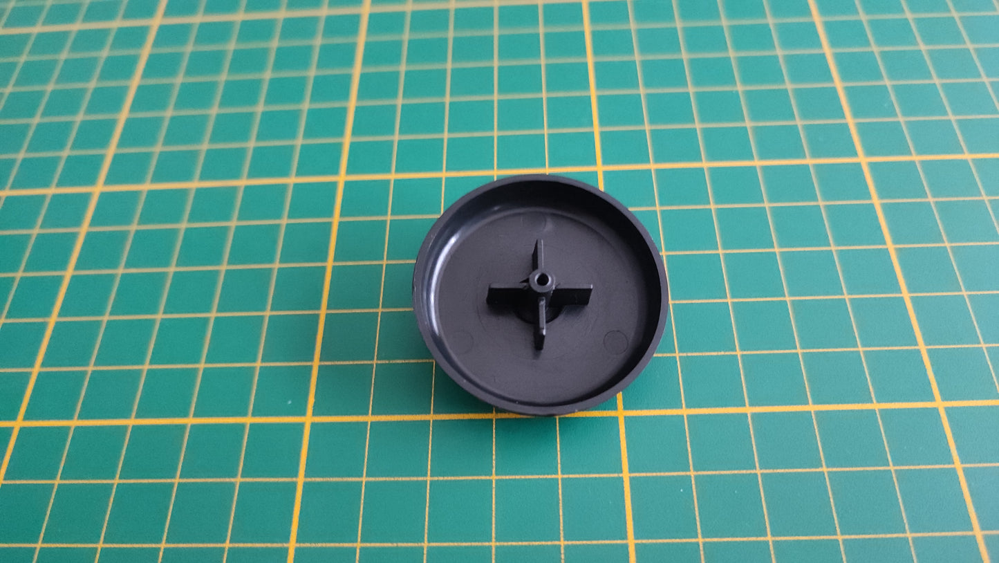 Cache roue de secours pièce détachée miniature 1/18 Solido Citroën traction type 11 B 1938 #C27