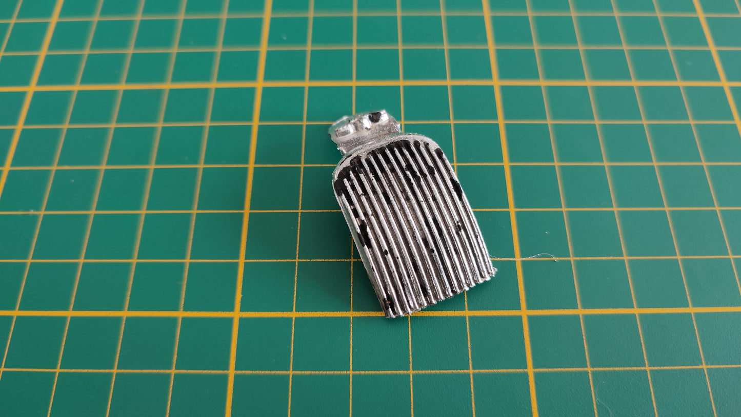 Calandre avant pièce détachée miniature Polistil Morgan plus 8 TG2 1/16 1/16e 1/16ème #C08