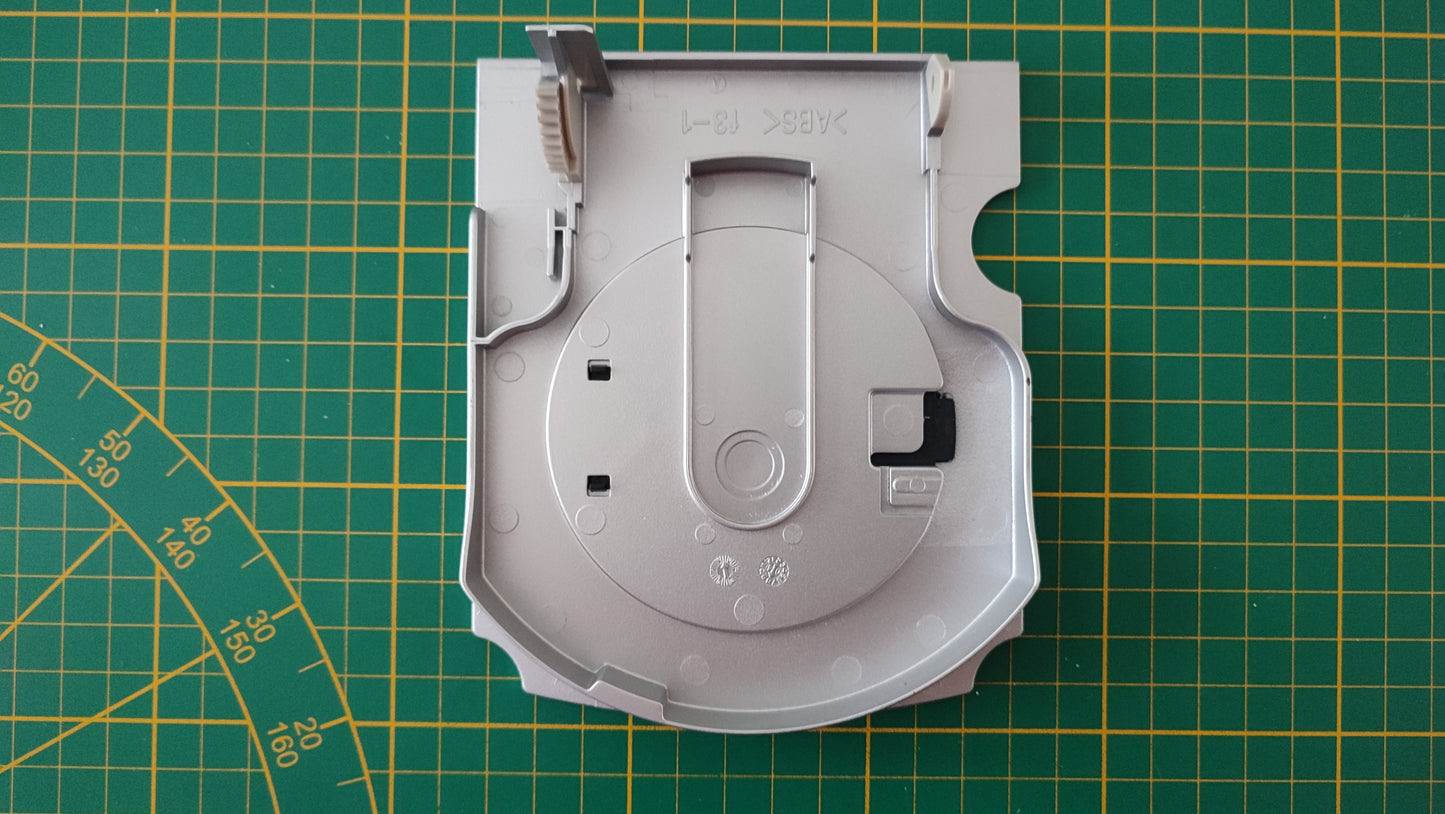 Capot ouverture gris F3-1 pièce détachée console de jeux Nintendo Gamecube DOL-001 (EUR) #E35