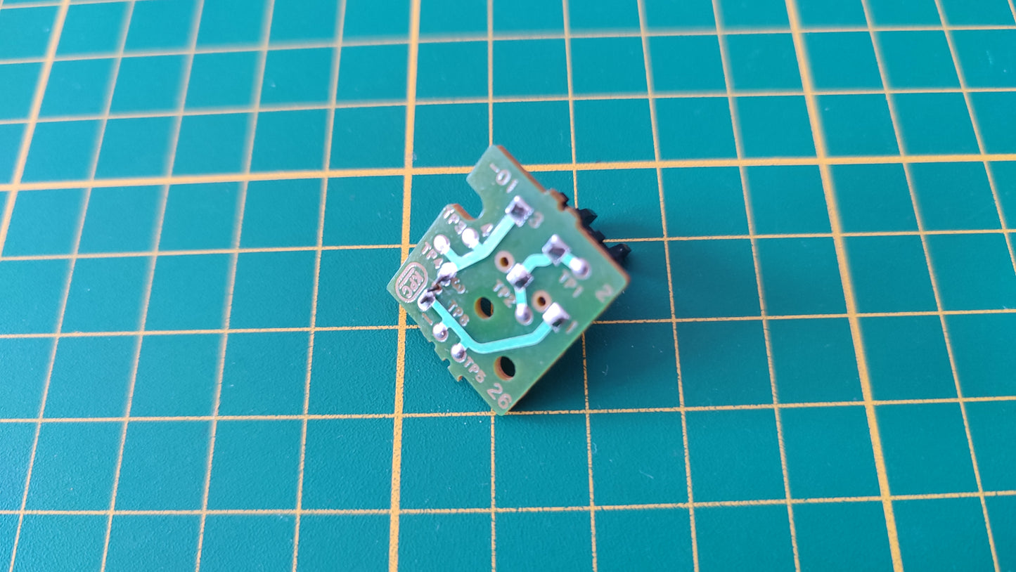 Capteur d'ouverture pièce détachée console de jeux Nintendo Gamecube DOL-001 JPN #C99