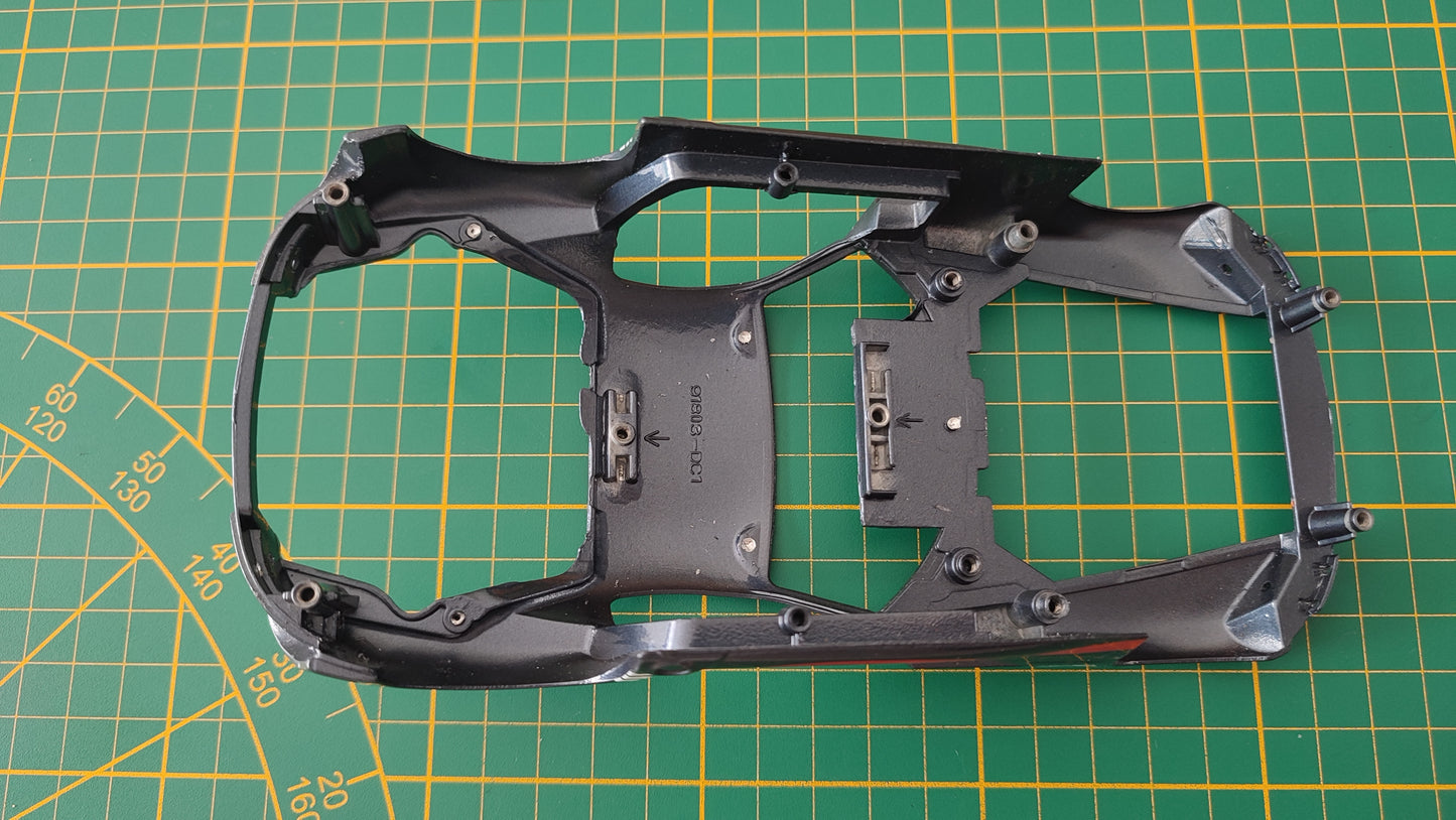 Carcasse en l'état pièce détachée miniature Jada Toys Dodge Viper SRT10 2008 1/24 1/24e 1/24ème #E24