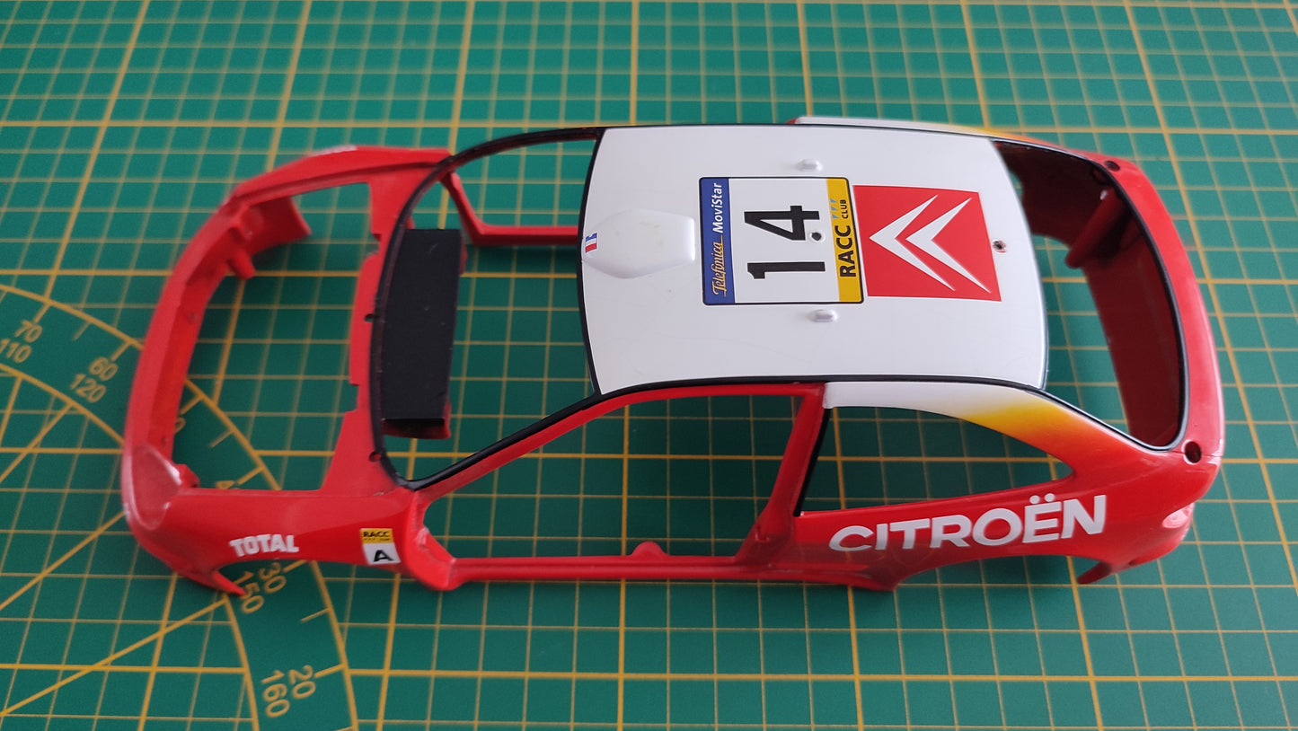 Carcasse carrosserie en l'état pièce détachée miniature 1/18 Solido Citroën Xsara Wrc #C62
