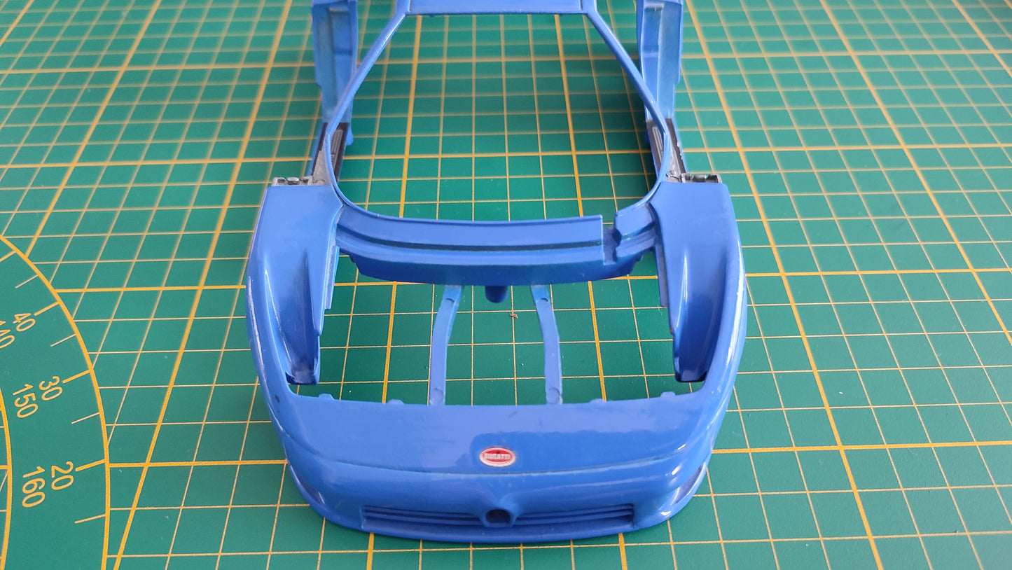 Carcasse carrosserie pièce détachée miniature Burago Bburago Bugatti EB110 1991 1/18 1/18e 1/18ème #C58