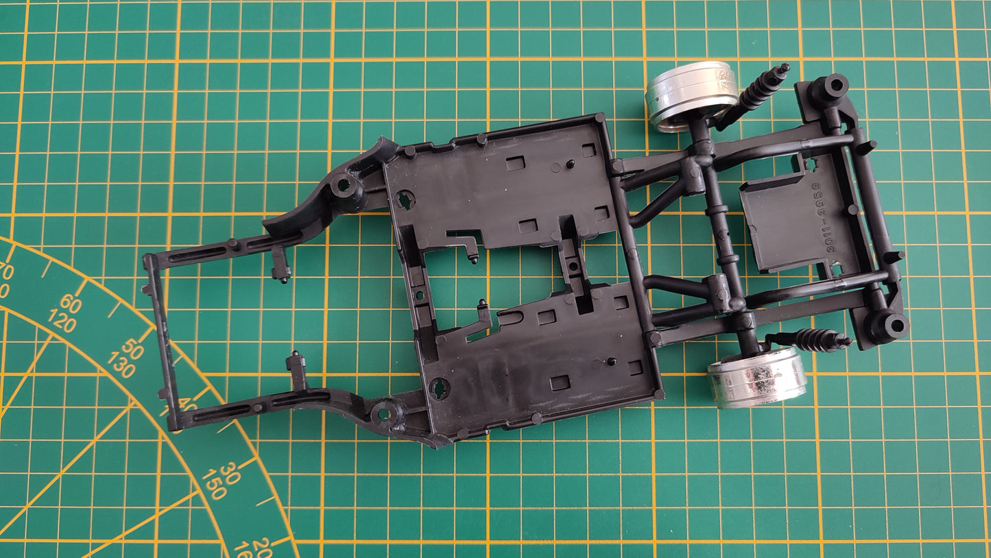 Châssis avec jante arrière pièce détachée miniature Bburago Burago Ferrari GTO 1962 1/18 1/18e 1/18ème #C48