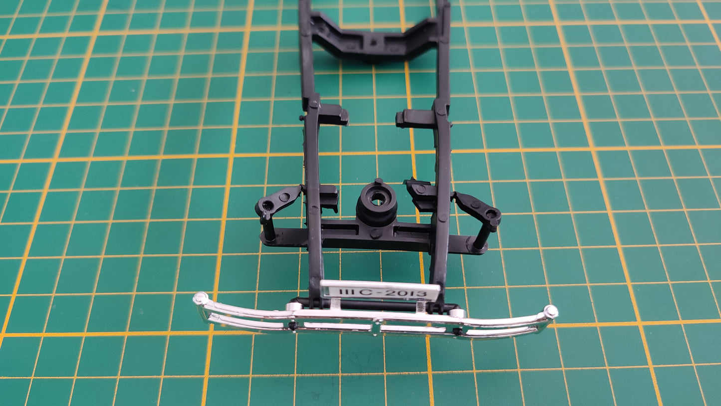 Châssis avec pare-chocs pièce détachée miniature Bburago Burago Mercedes-Benz SSK 1/24 1/24e 1/24ème #C28