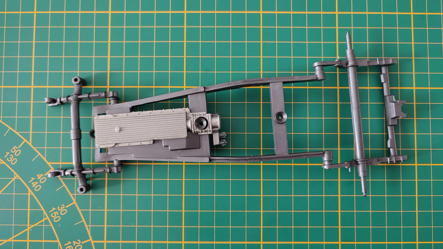 Châssis avec pédalier pièce détachée miniature Bburago Burago Bugatti type 59 1934 1/18 1/18e 1/18ème #B98