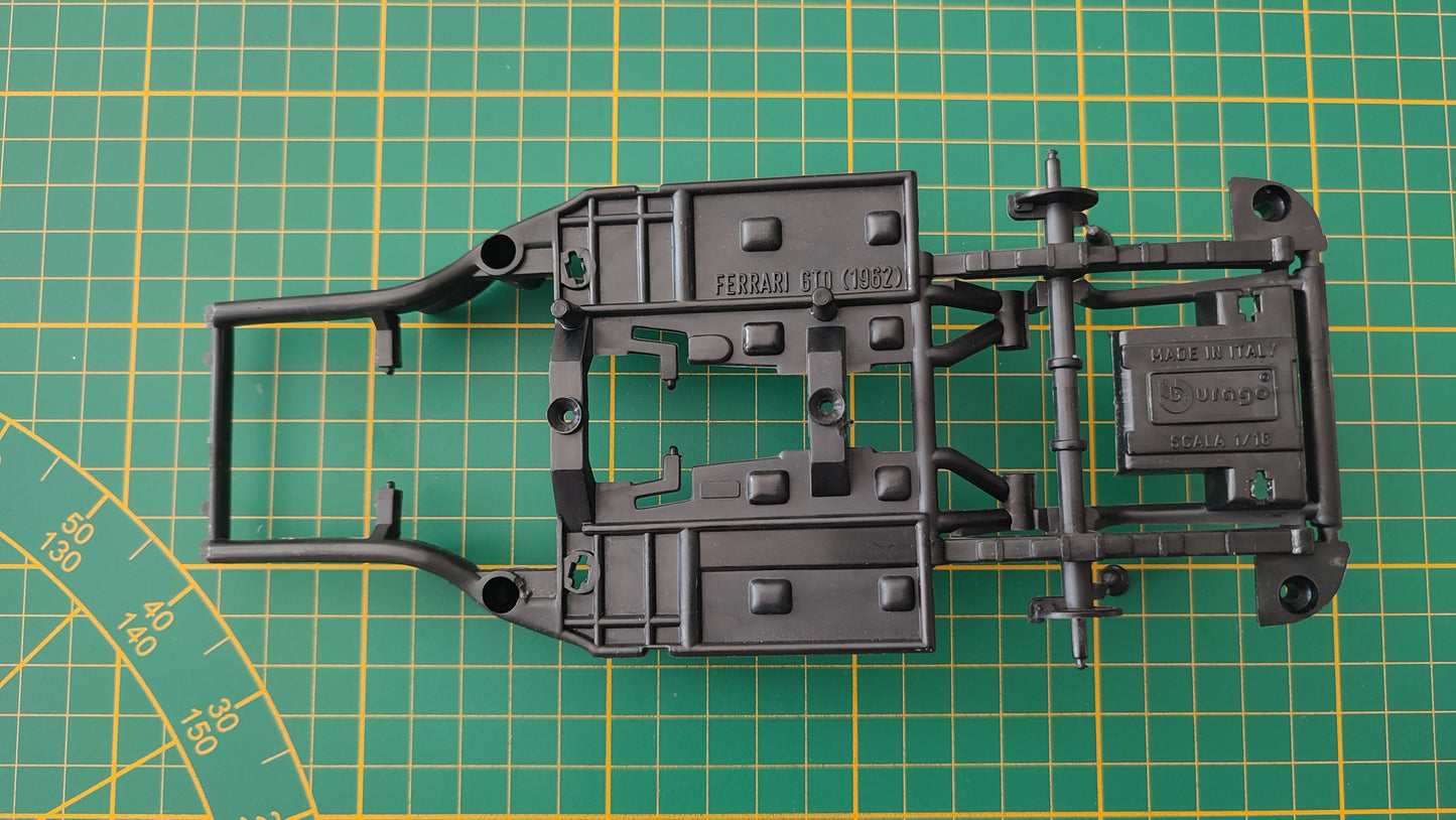 Châssis pièce détachée miniature Bburago Burago Ferrari GTO 1962 1/18 1/18e 1/18ème #D97