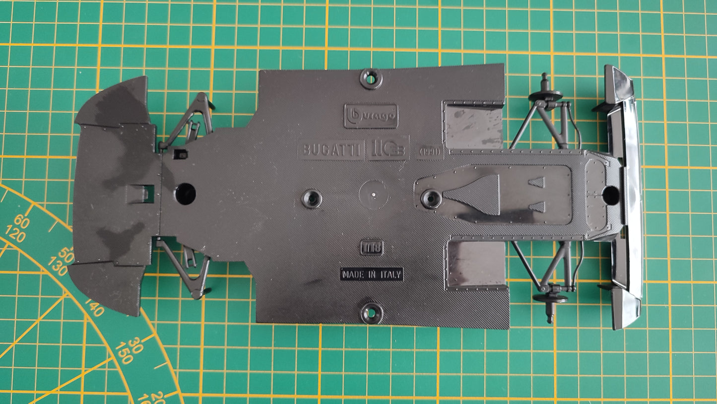 Châssis support pièce détachée miniature Burago Bburago Bugatti EB110 1991 1/18 1/18e 1/18ème #C58
