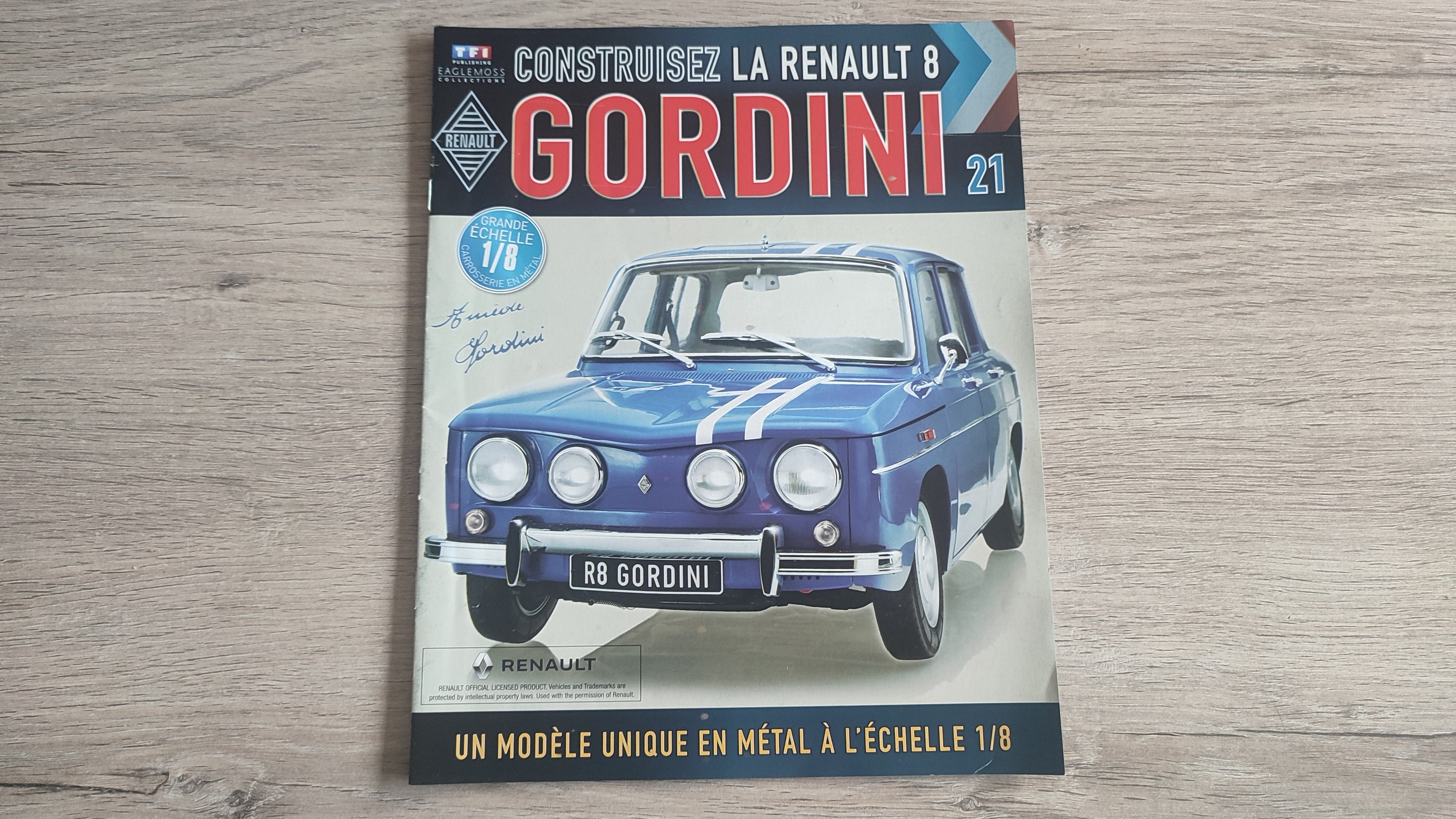 Fascicule seul sans pièce n°62 pièce Renault R8 Gordini 1/8 Eaglemoss Fascicule seul sans pièce n°62 pièce Renault R8 Gordini 1/8 Eaglemoss