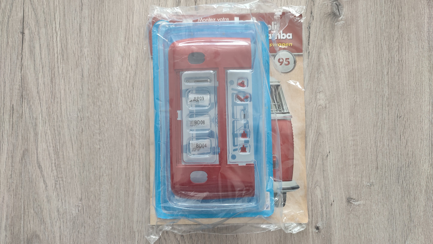 Fascicule numéro 95 n°95 Le combi Volkswagen Split Samba 1/8 1/8ème Altaya #C72