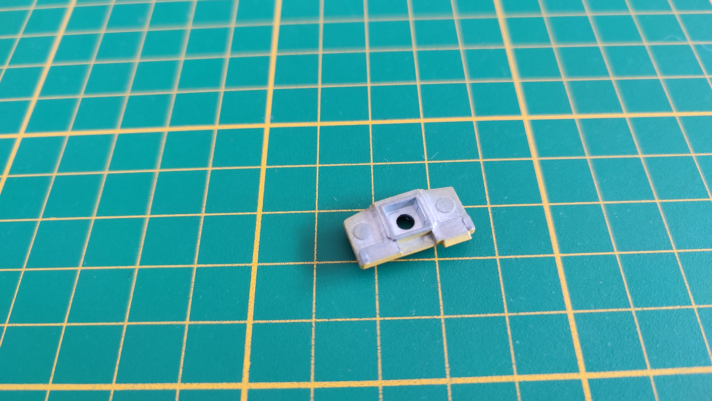 Fixation capot arrière pièce détachée miniature Burago Bburago Lamborghini Diablo 1990 1/18 1/18e 1/18ème #D04