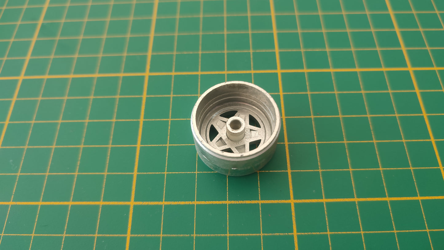 Jante avant pièce détachée miniature Burago Bburago Ferrari F40 1/18 1/18e 1/18ème #D88