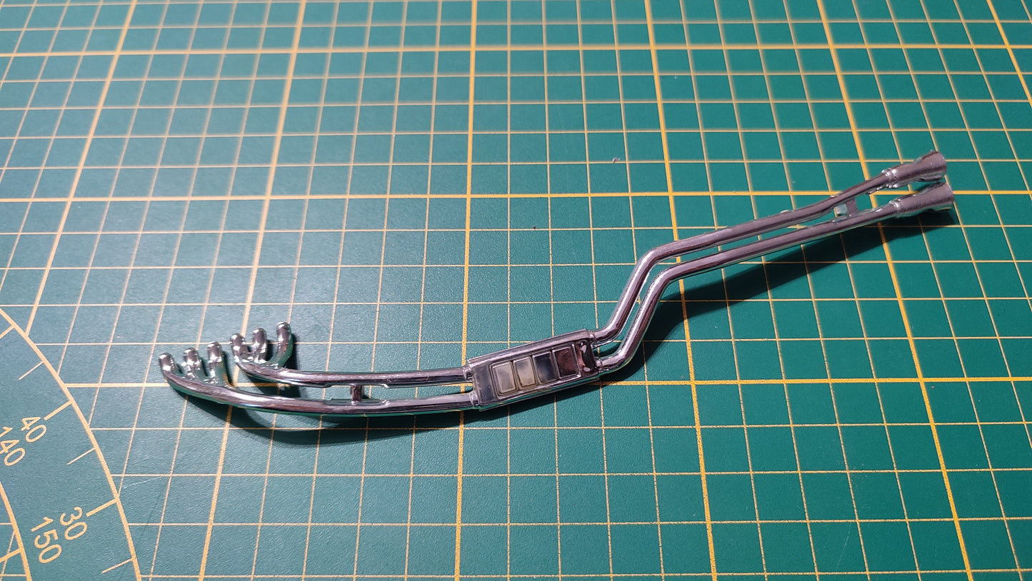 Ligne échappement droite 3011-3308 pièce détachée miniature Bburago Burago Ferrari GTO 1962 1/18 1/18e 1/18ème #E65