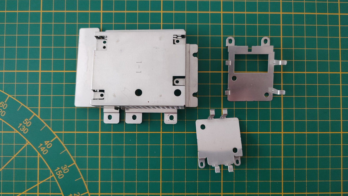 Lot châssis interne H1-1 pièce détachée console de jeux Nintendo Gamecube DOL-001 (EUR) #E35