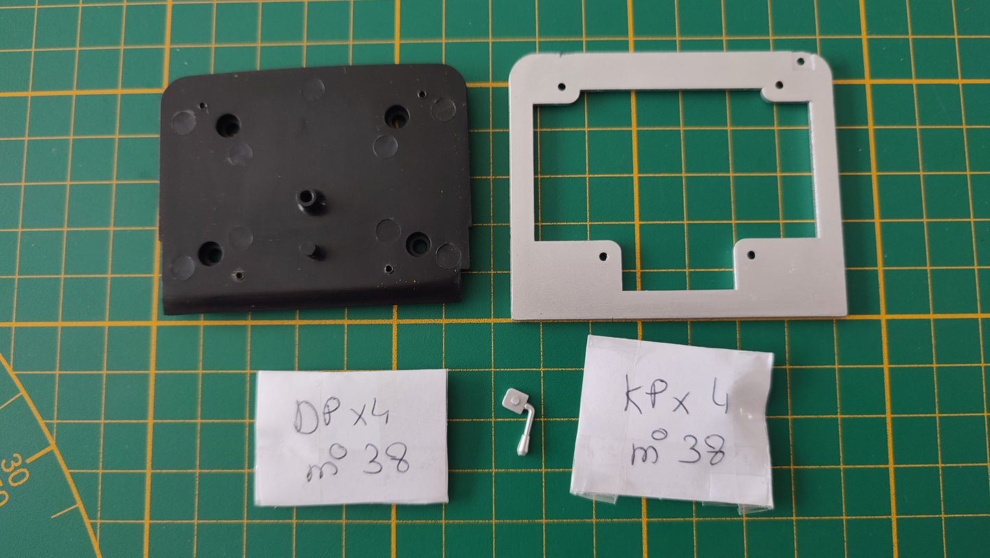 Lot pièces du fascicule n°38 pièce détachée Renault R8 Gordini 1/8 1/8ème Eaglemoss collections #D61