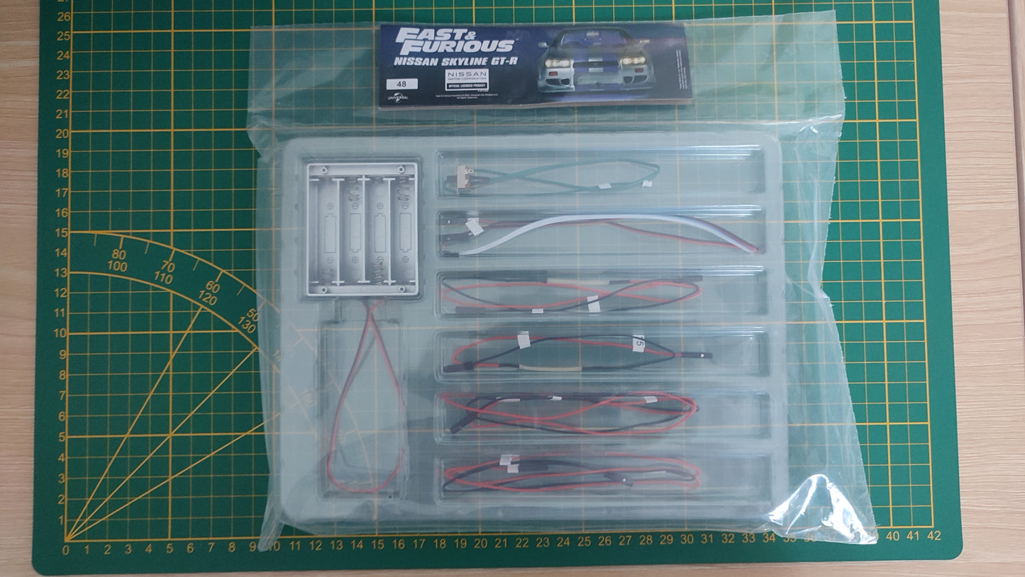 Lot pièces numéro 48 n° 48 Nissan Skyline GT-R R34 Fast & Furious de Brian O'Conner 1/8 1/8e 1/8ème Altaya #E67