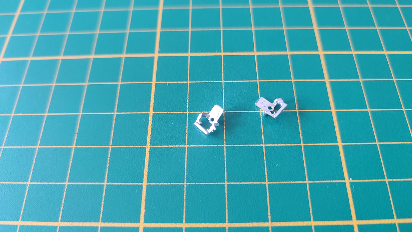 Lot x2 accroches ceinture pièce détachée miniature Burago Bburago Ferrari Gto 1984 1/18 1/18e 1/18ème #D07