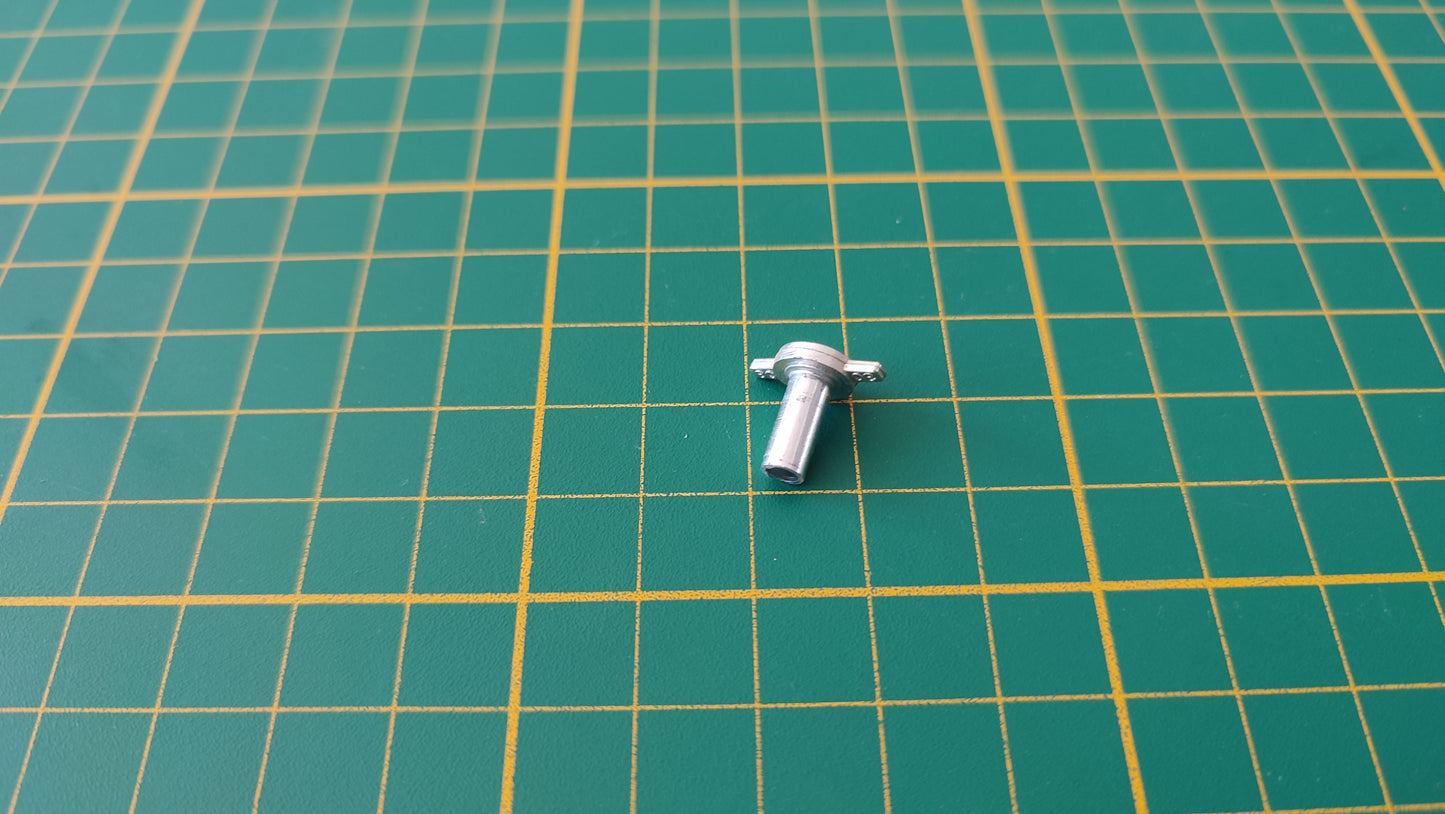 Moyeu de fixation pièce détachée miniature Burago Bburago Alfa Romeo 2300 Monza 1934 1/18 1/18e 1/18ème #D93