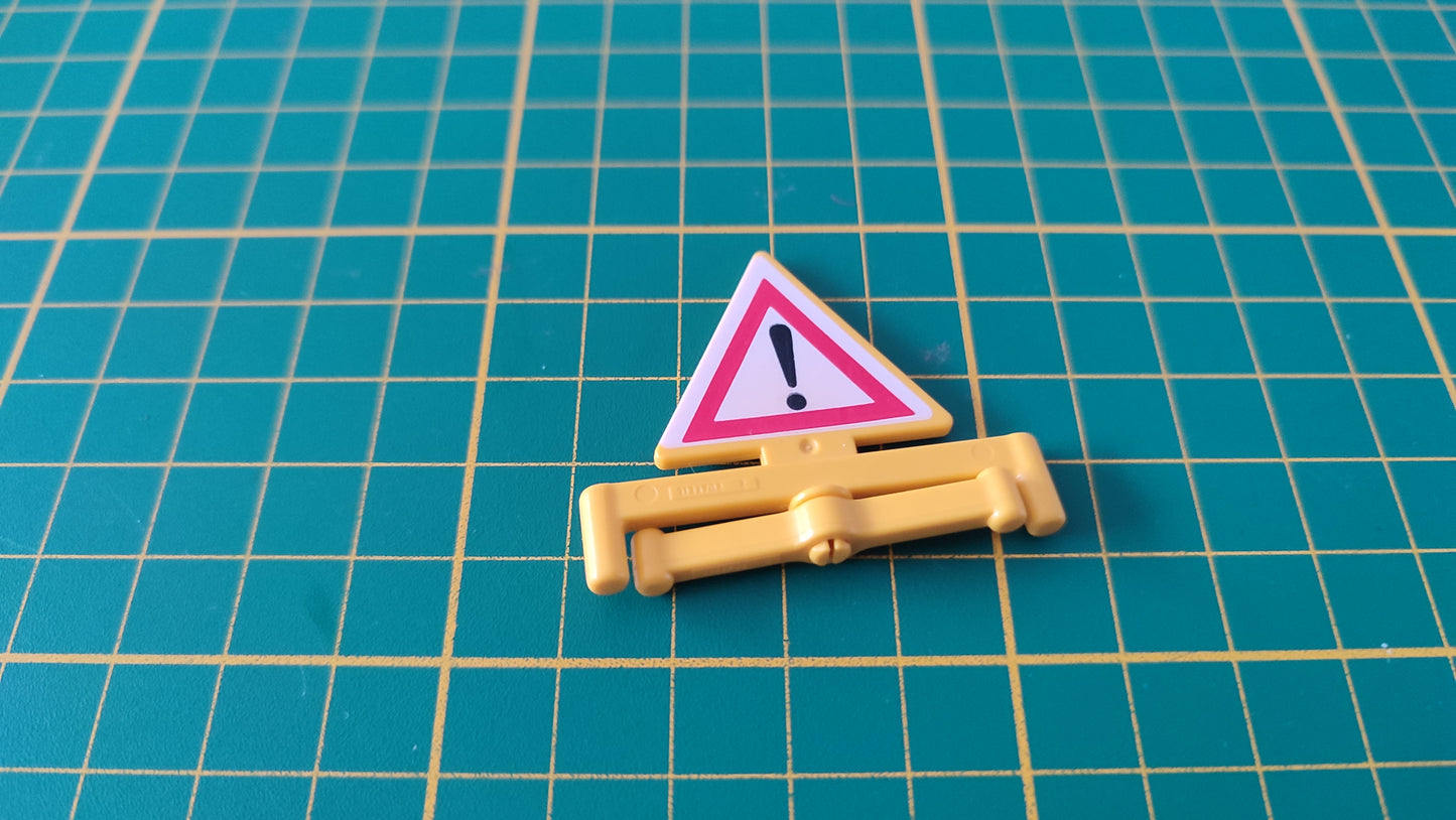 Panneau triangle de signalisation "attention" référence 30634510 pièce détachée Playmobil #D54