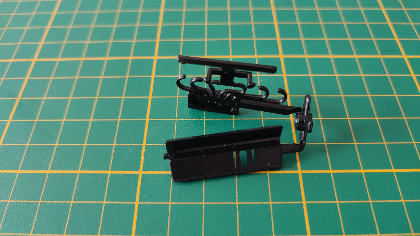 Partie moteur 2 pièce détachée miniature Burago Mercedes 300 SL 1954 1/18 1/18e #D85