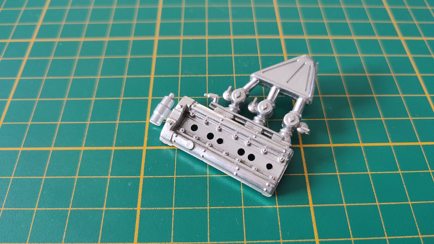 Partie moteur pièce détachée miniature Bburago Burago Jaguar type E 1961 1/18 1/18e 1/18ème #D33