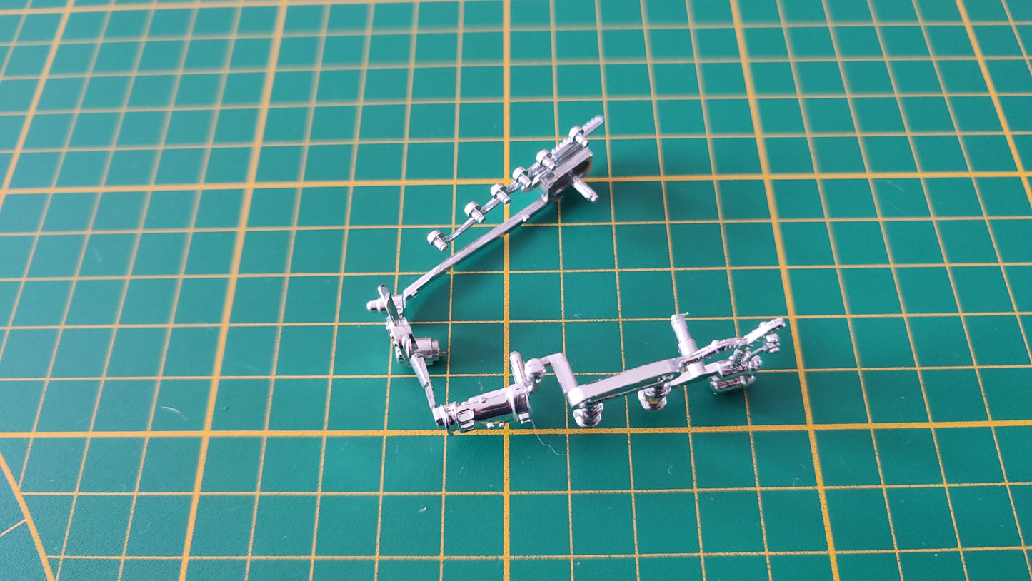 Partie moteur pièce détachée miniature Bburago burago Jaguar SS100 1937 1/18 1/18e 1/18ème #D57