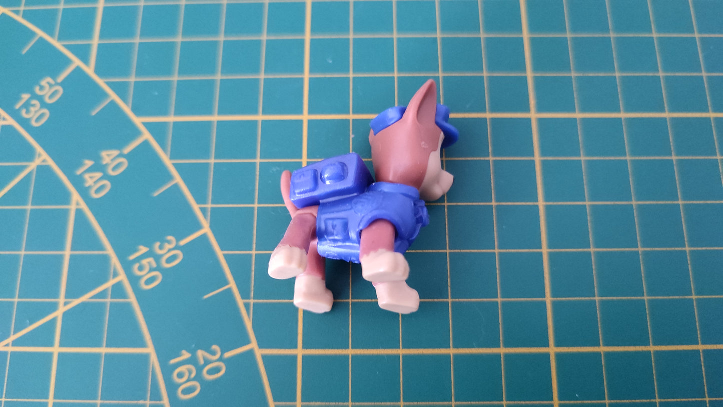 Personnage figurine dans l'état #C51-79