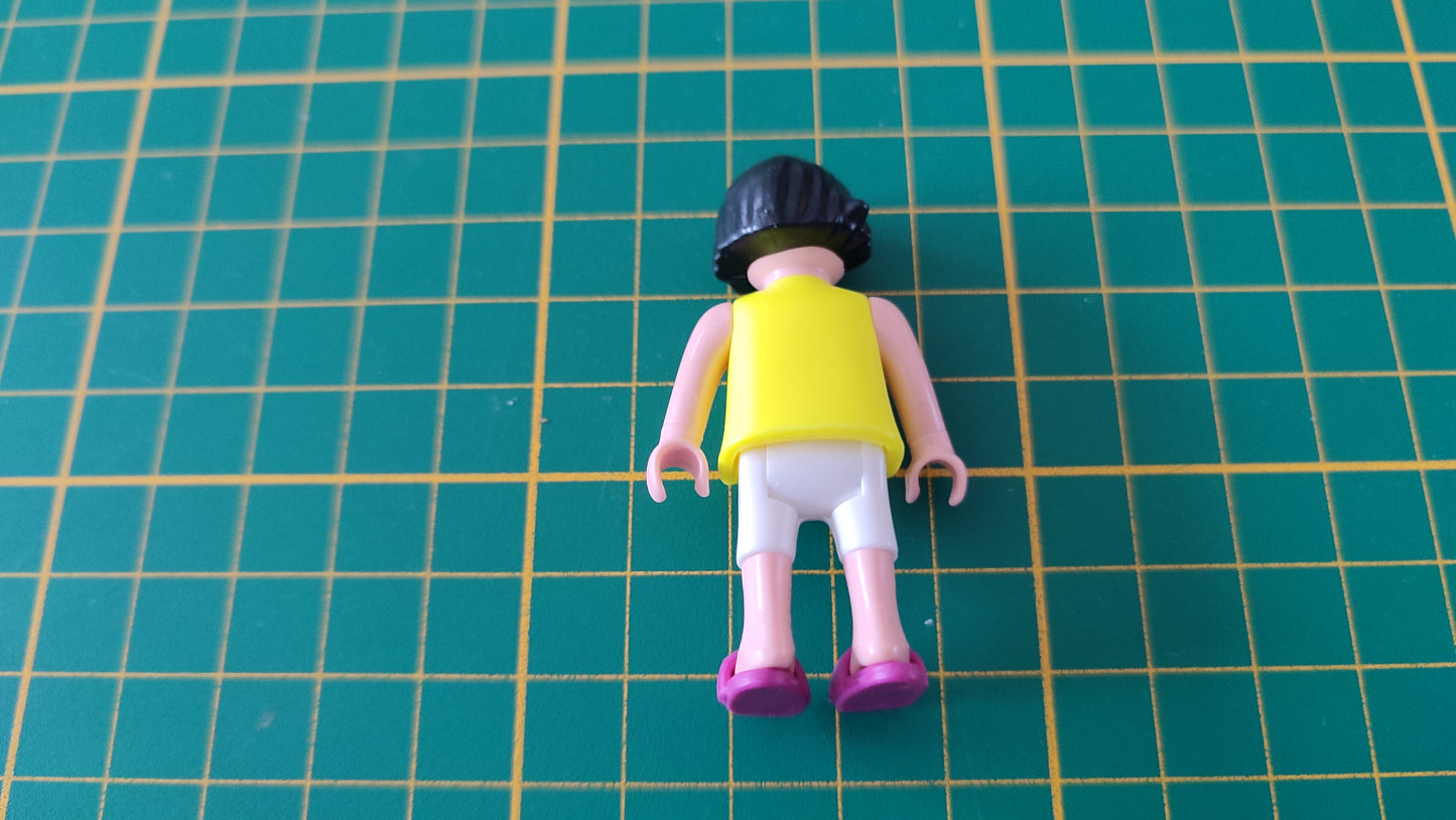 Personnage fille cheveux bruns référence 30113350 pièce détachée Playmobil #D67