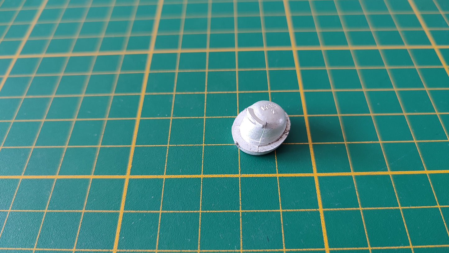 Phare avant n°2 Porsche pièce détachée miniature Polistil Porsche 911 Turbo 1/16 1/16e 1/16ème #C94