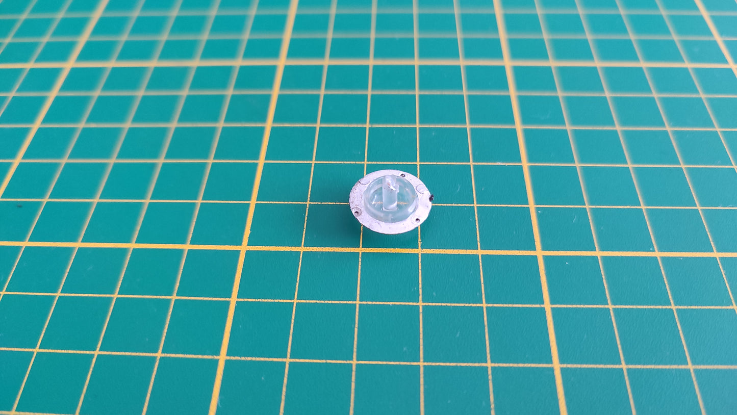 Phare avant pièce détachée miniature Polistil Bmw 328 TG6 1/16 1/16e 1/16ème #C29