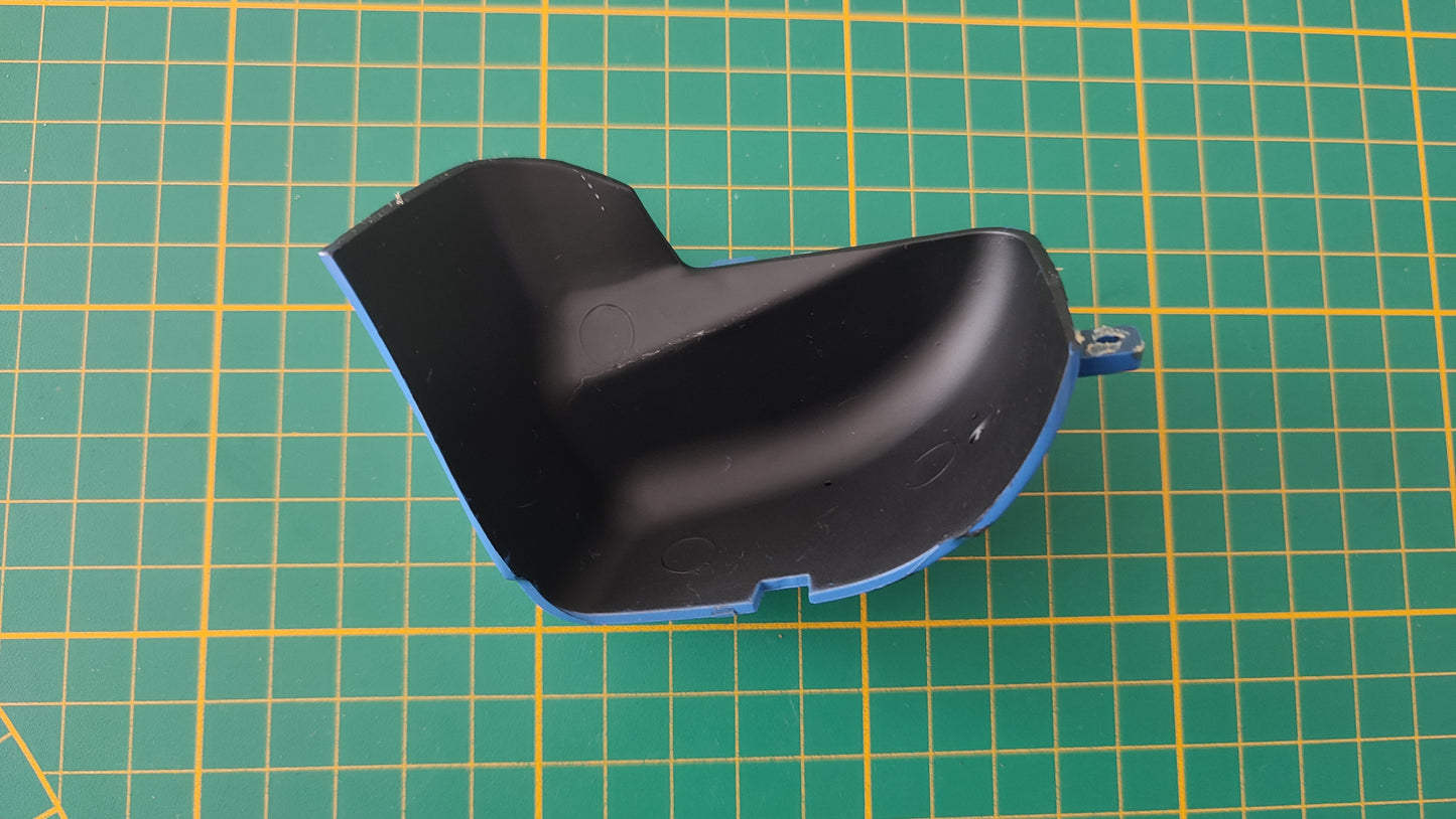Pièce 18A du fascicule n°18 numéro 18 pièce détachée Renault R8 Gordini 1/8 1/8ème Eaglemoss collections #D61