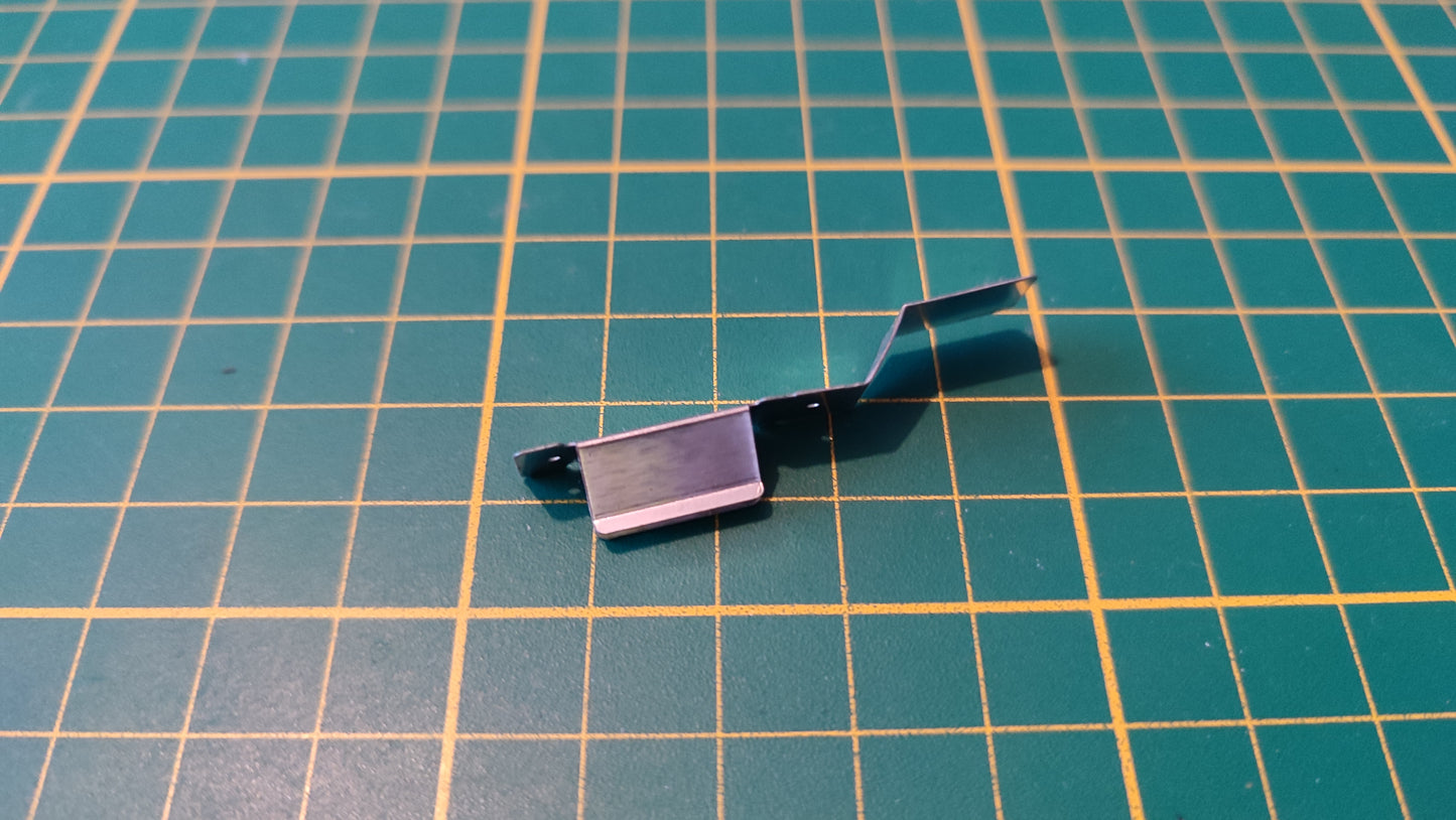 Pièce métallique interne pièce détachée console de jeux Sony Playstation 2 Ps2 SCPH-30004 V3 #D47