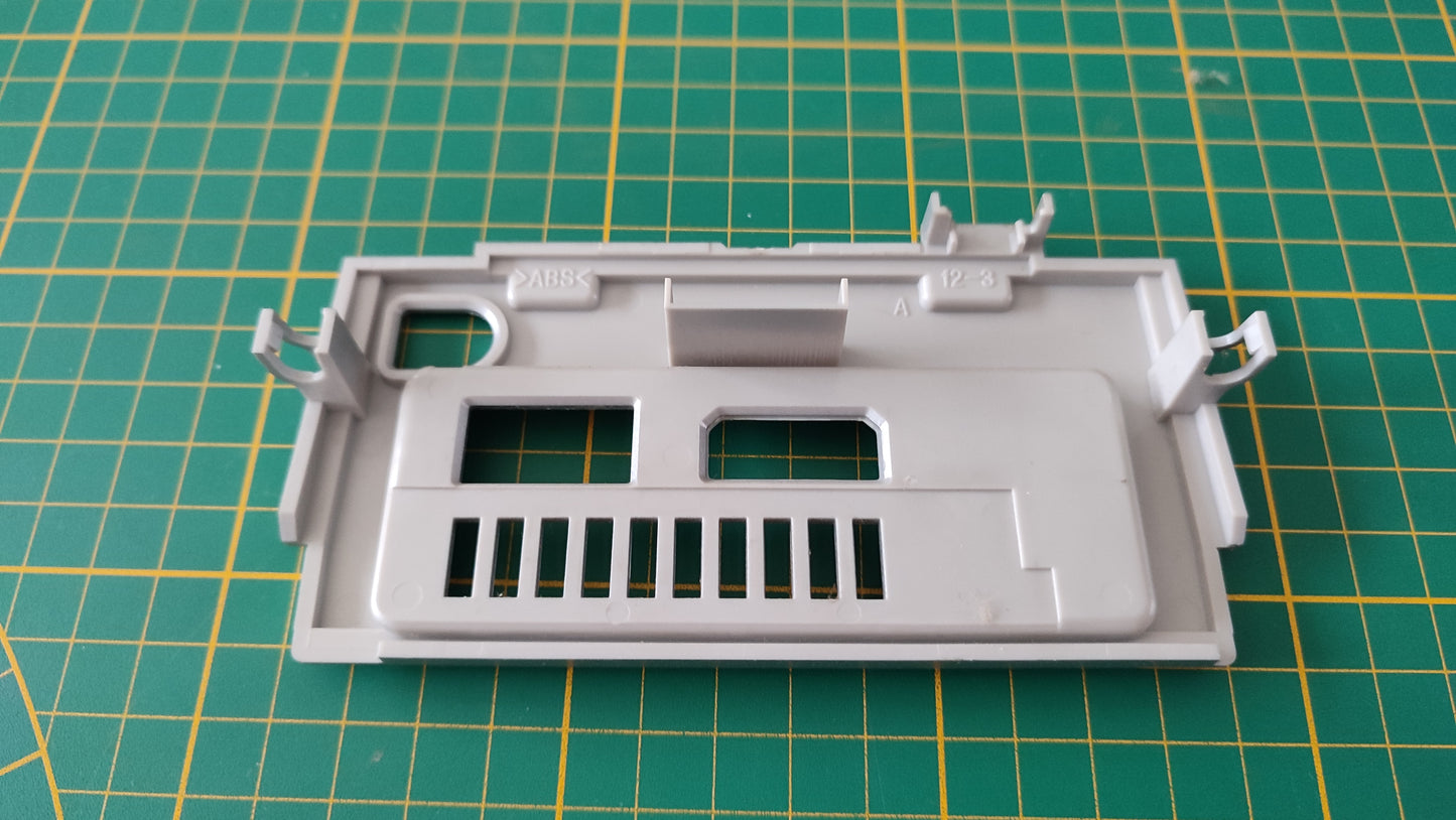 Plasturgie façade arrière 12-3 pièce détachée console de jeux Nintendo Gamecube DOL-001 (EUR) #D66