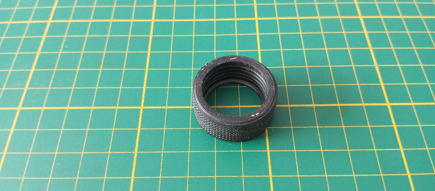 Pneu avant seul pièce détachée miniature Jouef evolution Ferrari 330 P4 1/18 1/18e 1/18ème #E70