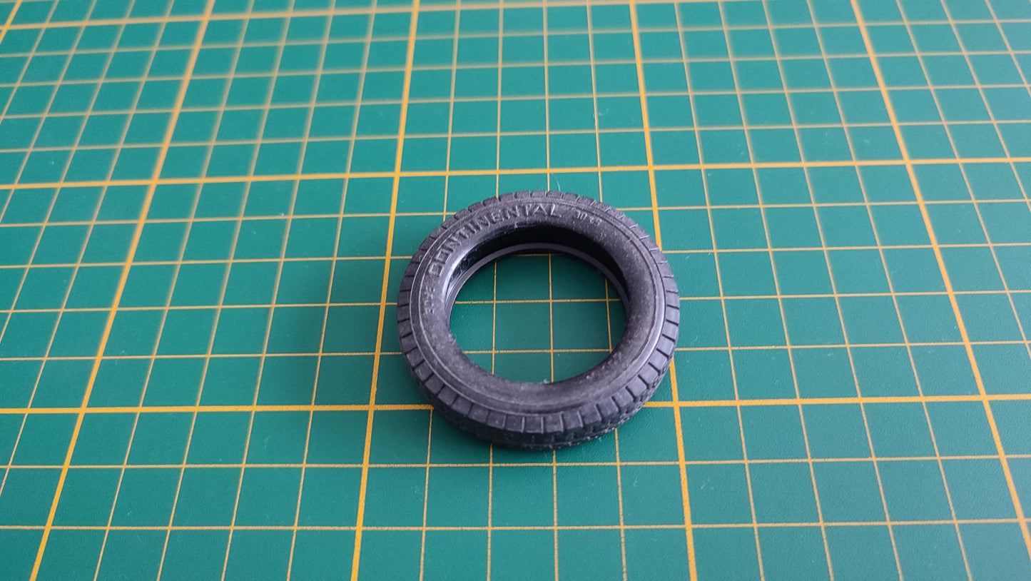 Pneu seul continental 30x5 pièce détachée miniature Bburago Burago Mercedes-Benz SSK 1928 1/18 1/18e 1/18ème #C30