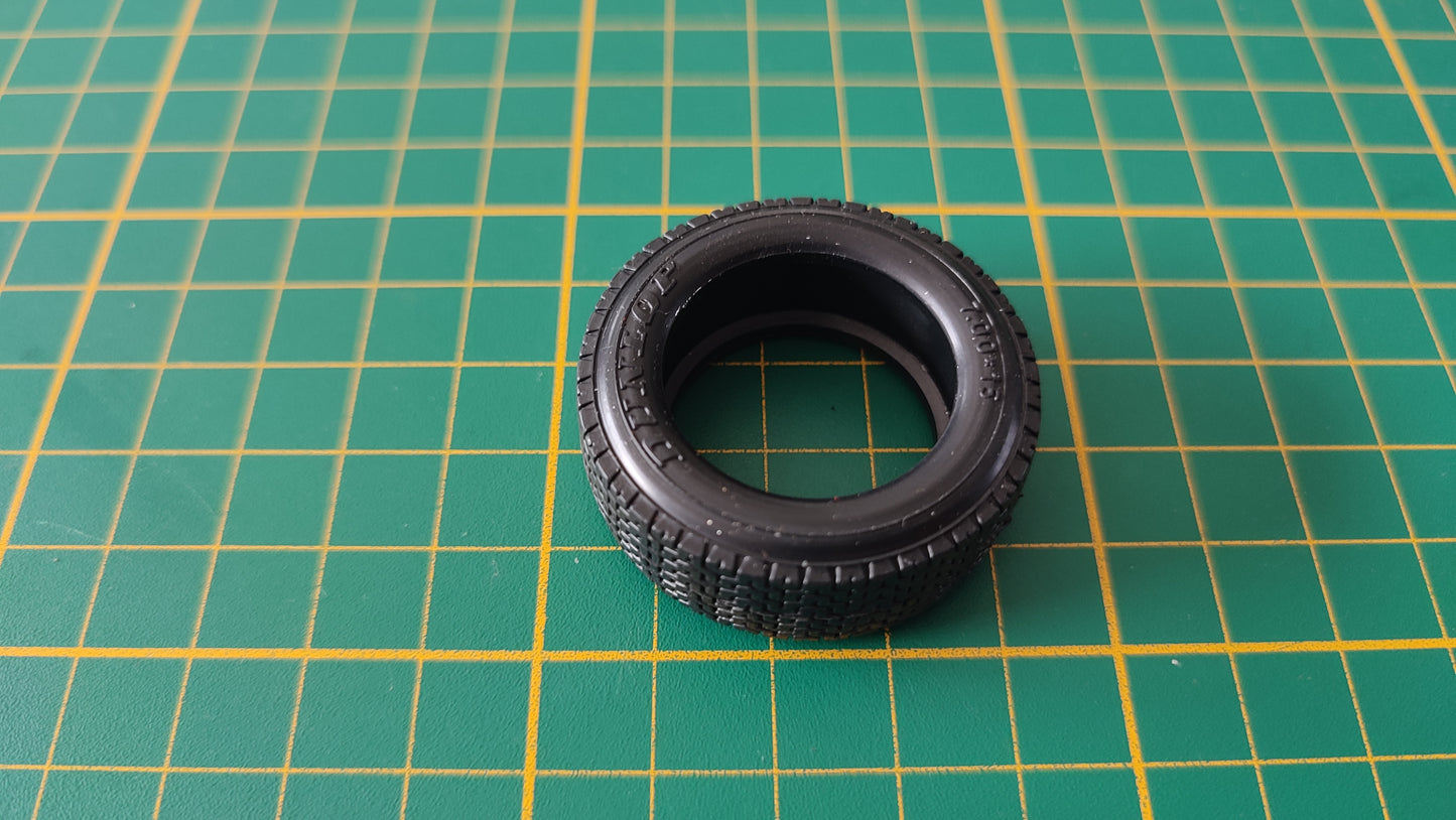 Pneu seul pièce détachée miniature Burago Mercedes 300 SL 1954 1/18 1/18e #D85