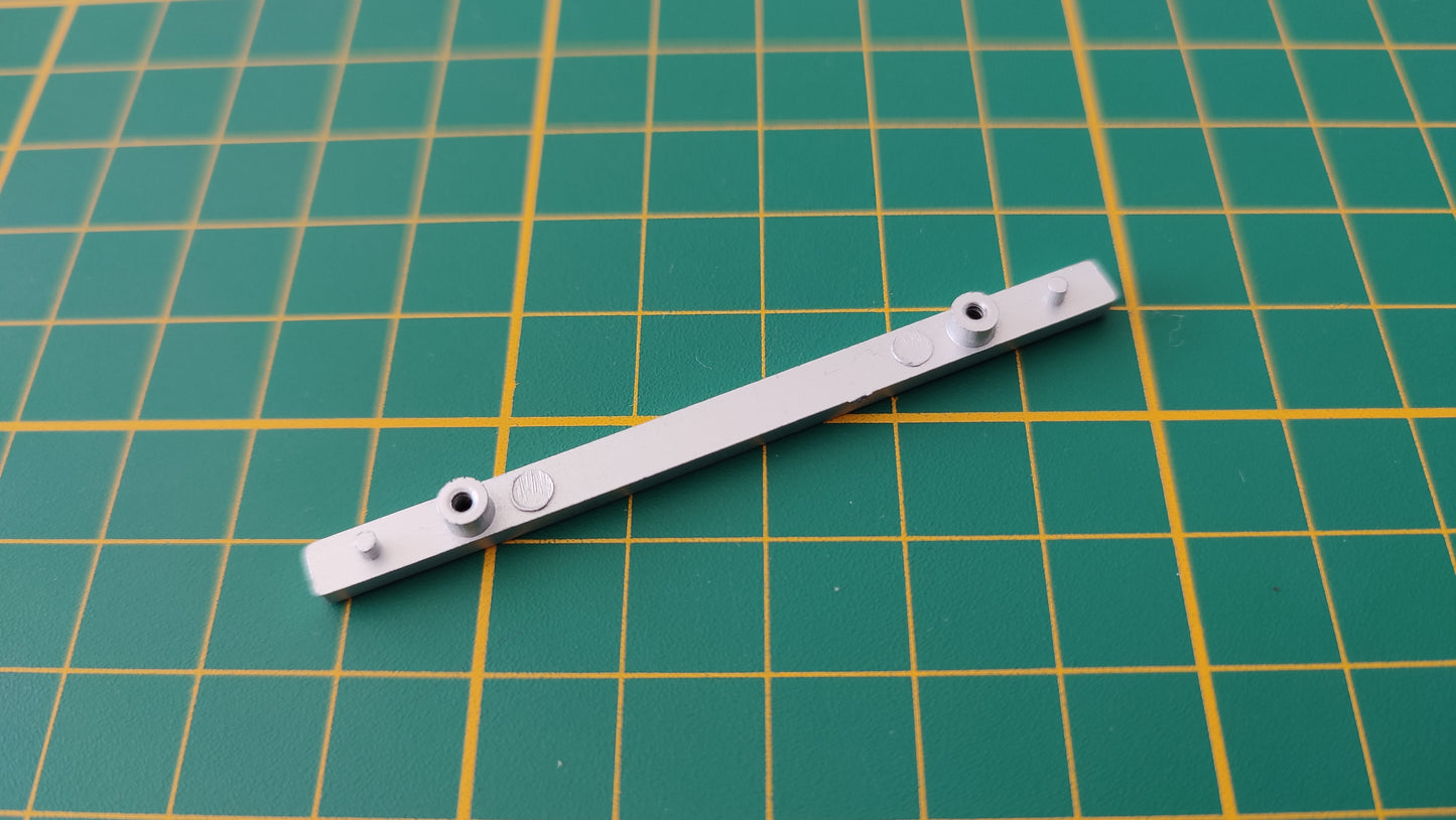 Rail de siège 42E n°42 pièce détachée Porsche 911 Carrera RS 2.7 1/8 1/8ème Altaya #B37