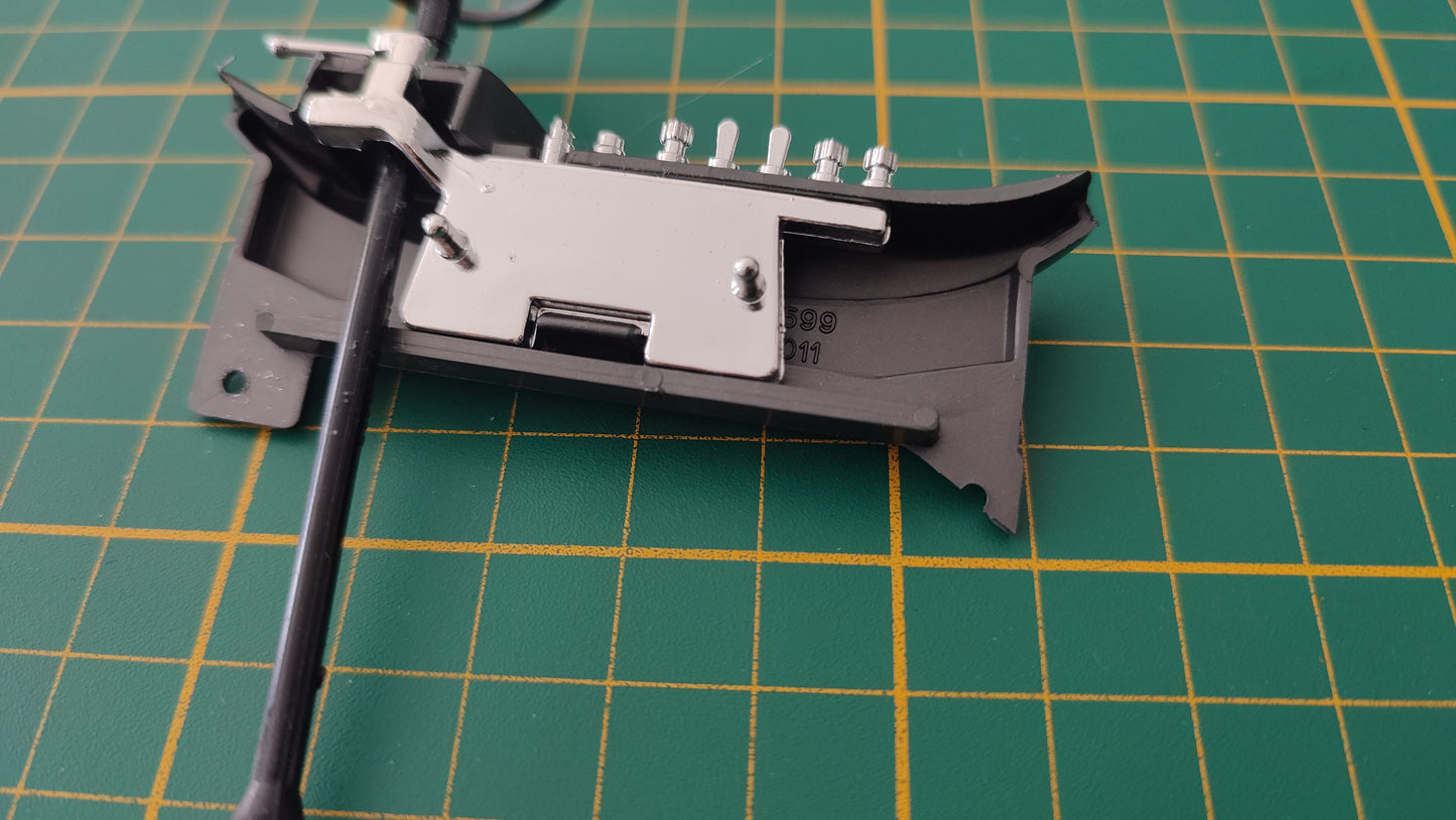 Tableau de bord HS pièce détachée miniature Bburago Burago Ferrari GTO 1962 1/18 1/18e 1/18ème #D97