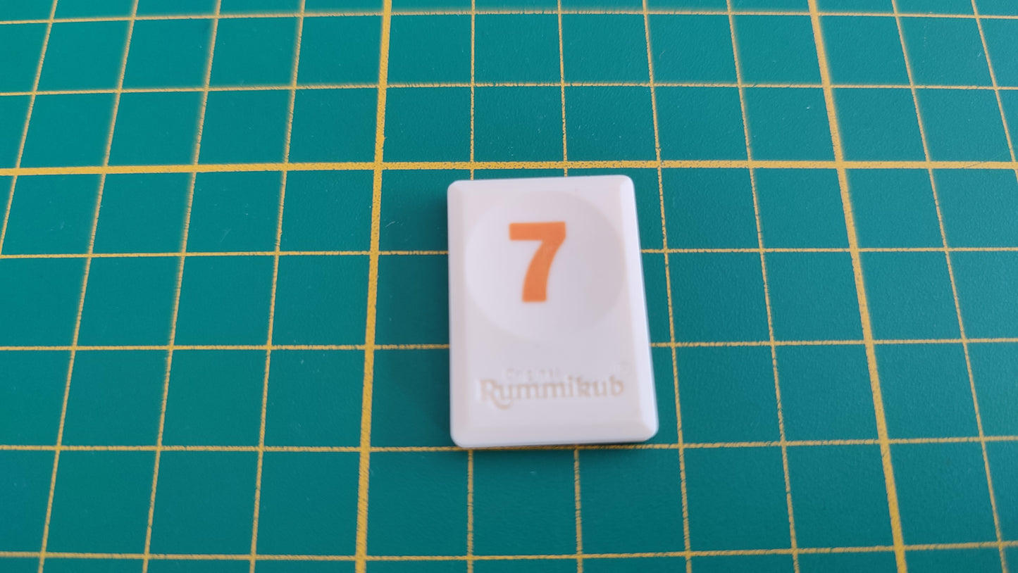 Tuile chiffre 7 sept orange pièce détachée jeu de société Rummikub Le rami des chiffres jeu de voyage Hasbro #C68